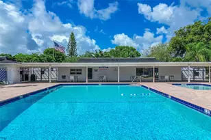 19800 SW 180th Ave, Miami, FL 33187 - Photo 41