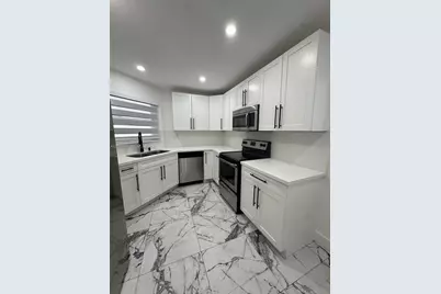 680 NW 124th Pl #N/A, Miami, FL 33182 - Photo 3