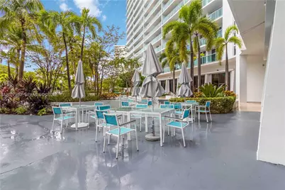 100 Bayview Dr #2014, Sunny Isles Beach, FL 33160 - Photo 29