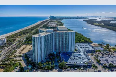 100 Bayview Dr #2014, Sunny Isles Beach, FL 33160 - Photo 17