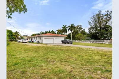 1895 NW 175th St, Miami Gardens, FL 33056 - Photo 25