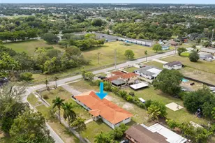 1895 NW 175th St, Miami Gardens, FL 33056 - Photo 15