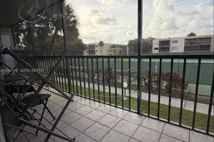 8415 SW 107th Ave, Miami, FL 33173 - Photo 13
