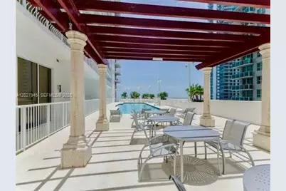 1200 Brickell Bay Dr #4308, Miami, FL 33131 - Photo 31