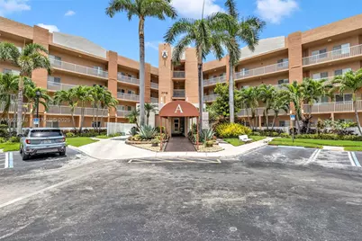7715 Yardley Dr #106, Tamarac, FL 33321 - Photo 3