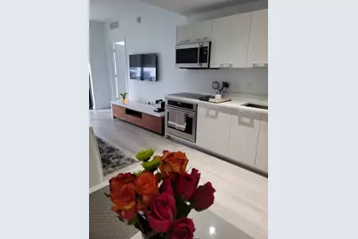 55 SW 9th St #2709, Miami, FL 33130 - Photo 1