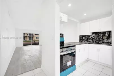 505 NW 177th St #112, Miami Gardens, FL 33169 - Photo 5
