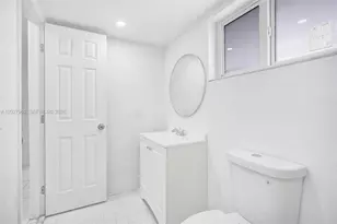 505 NW 177th St, Miami Gardens, FL 33169 - Photo 9