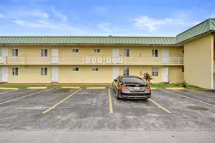 505 NW 177th St, Miami Gardens, FL 33169 - Photo 13
