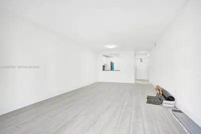 505 NW 177th St #112, Miami Gardens, FL 33169 - Photo 19