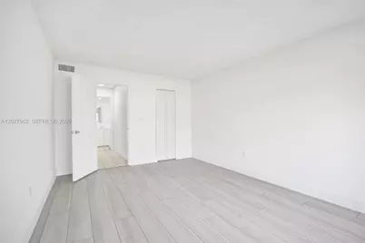 505 NW 177th St #112, Miami Gardens, FL 33169 - Photo 41