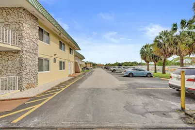 505 NW 177th St #112, Miami Gardens, FL 33169 - Photo 17