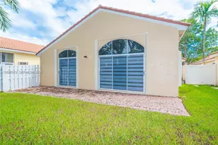 812 Garnet Cir, Weston, FL 33326 - Photo 15