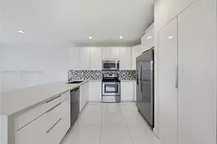 476 NE 194th Terrace, Miami, FL 33179 - Photo 5