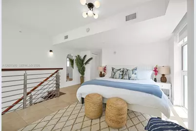 41 SE 5th St #517, Miami, FL 33131 - Photo 13