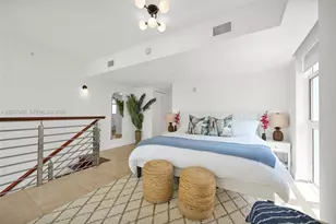 41 SE 5th St, Miami, FL 33131 - Photo 13