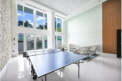 41 SE 5th St #517, Miami, FL 33131 - Photo 47