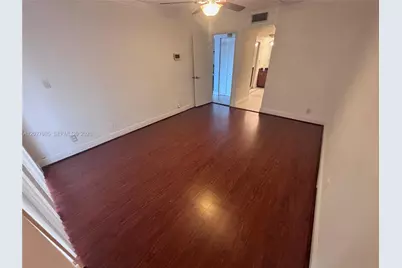 8050 W McNab Rd #212, Tamarac, FL 33321 - Photo 9