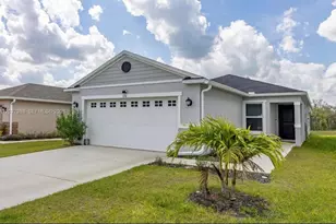 1136 Papaya Cir., Davenport, FL 33897 - Photo 1