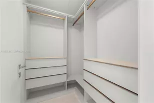300 Biscayne Blvd Way, Miami, FL 33131 - Photo 15