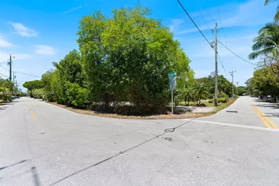 0 Seaside Ave, Key Largo, FL 33037 - Photo 25