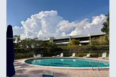 1450 Sheridan St #E 13, Hollywood, FL 33020 - Photo 23
