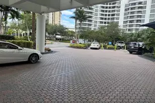 19101 NE 36th Ct, Aventura, FL 33180 - Photo 33