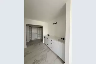 19101 NE 36th Ct #1005, Aventura, FL 33180 - Photo 15