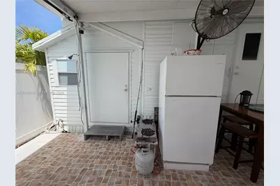 325 Calusa Street, Key Largo, FL 33037 - Photo 11