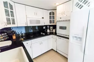 3725 S Ocean Dr, Hollywood, FL 33019 - Photo 13