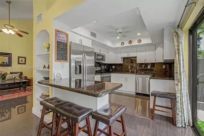 6671 SW 70th Ter #20, South Miami, FL 33143 - Photo 7