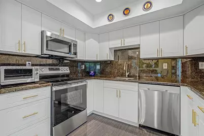 6671 SW 70th Ter #20, South Miami, FL 33143 - Photo 9