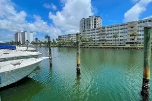 100 Bayview Dr, Sunny Isles Beach, FL 33160 - Photo 13