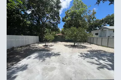 5511 NW 4th Ave, Miami, FL 33127 - Photo 27