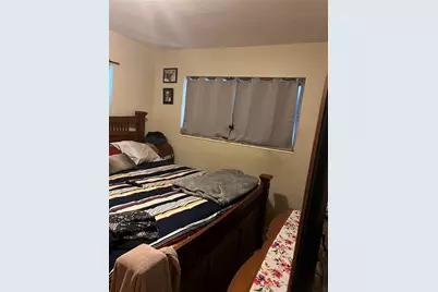 1022 NW 22nd Pl, Miami, FL 33125 - Photo 35