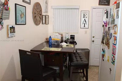 1022 NW 22nd Pl, Miami, FL 33125 - Photo 3