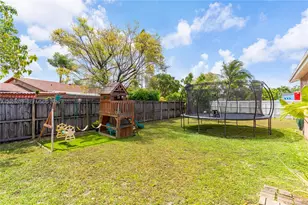 25701 SW 133rd Ct, Homestead, FL 33032 - Photo 9