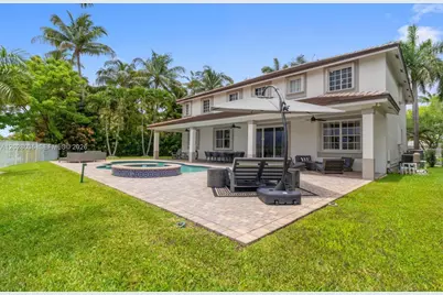 1088 Skylark Dr, Weston, FL 33327 - Photo 7
