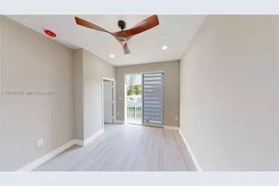 1284 NE 111th St, Miami, FL 33161 - Photo 13