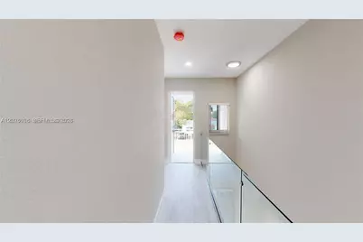 1284 NE 111th St, Miami, FL 33161 - Photo 17