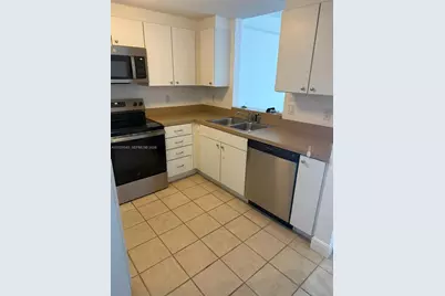 1250 S Miami Ave #1412, Miami, FL 33130 - Photo 3