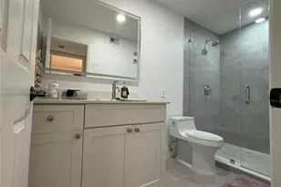 15570 SW 105th Ln, Miami, FL 33196 - Photo 7