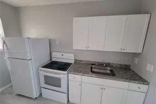 1720 NW 1st Pl, Miami, FL 33136 - Photo 5