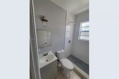 1720 NW 1st Pl #1, Miami, FL 33136 - Photo 7