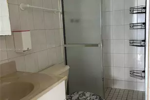 7441 Wayne Ave, Miami Beach, FL 33141 - Photo 5