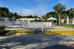 1530 NE 191st St, Miami, FL 33179 - Photo 29