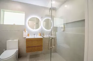 13800 NE 1st Ave, Miami, FL 33161 - Photo 5