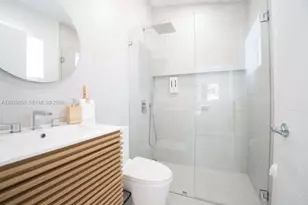 13800 NE 1st Ave, Miami, FL 33161 - Photo 3