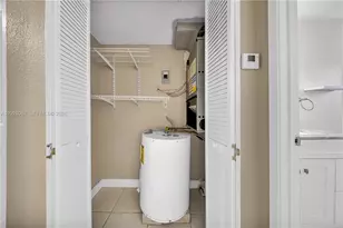 9751 Wayne Ave, Palmetto Bay, FL 33157 - Photo 9