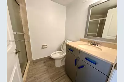 [Address not provided], Oakland Park, FL 33309 - Photo 31